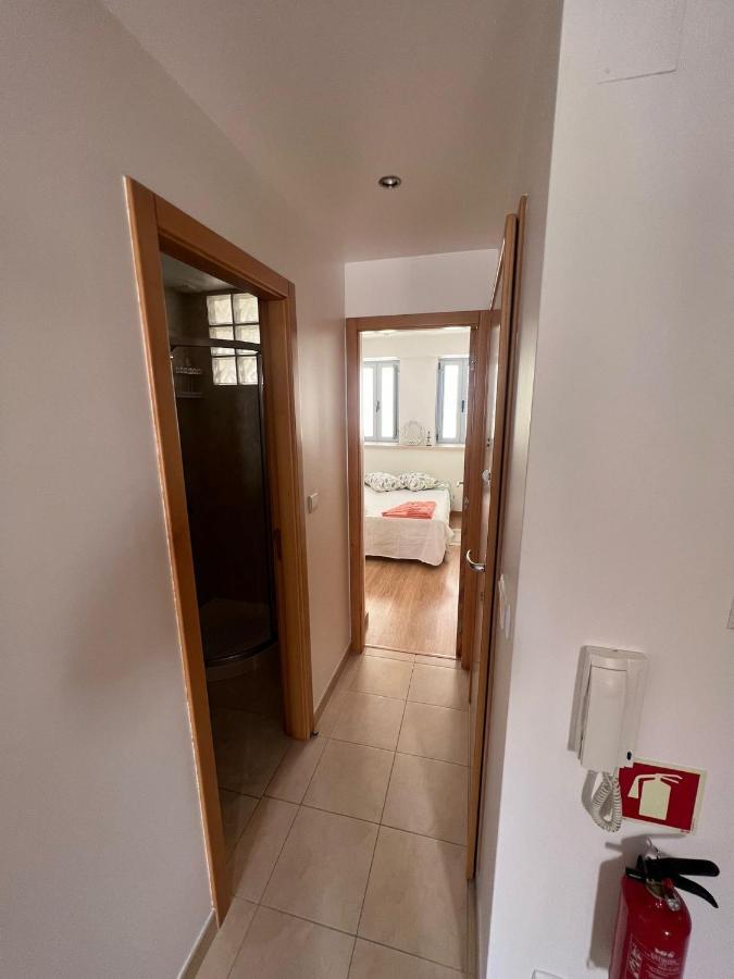 Apartamento Familia Silva ナザレ エクステリア 写真